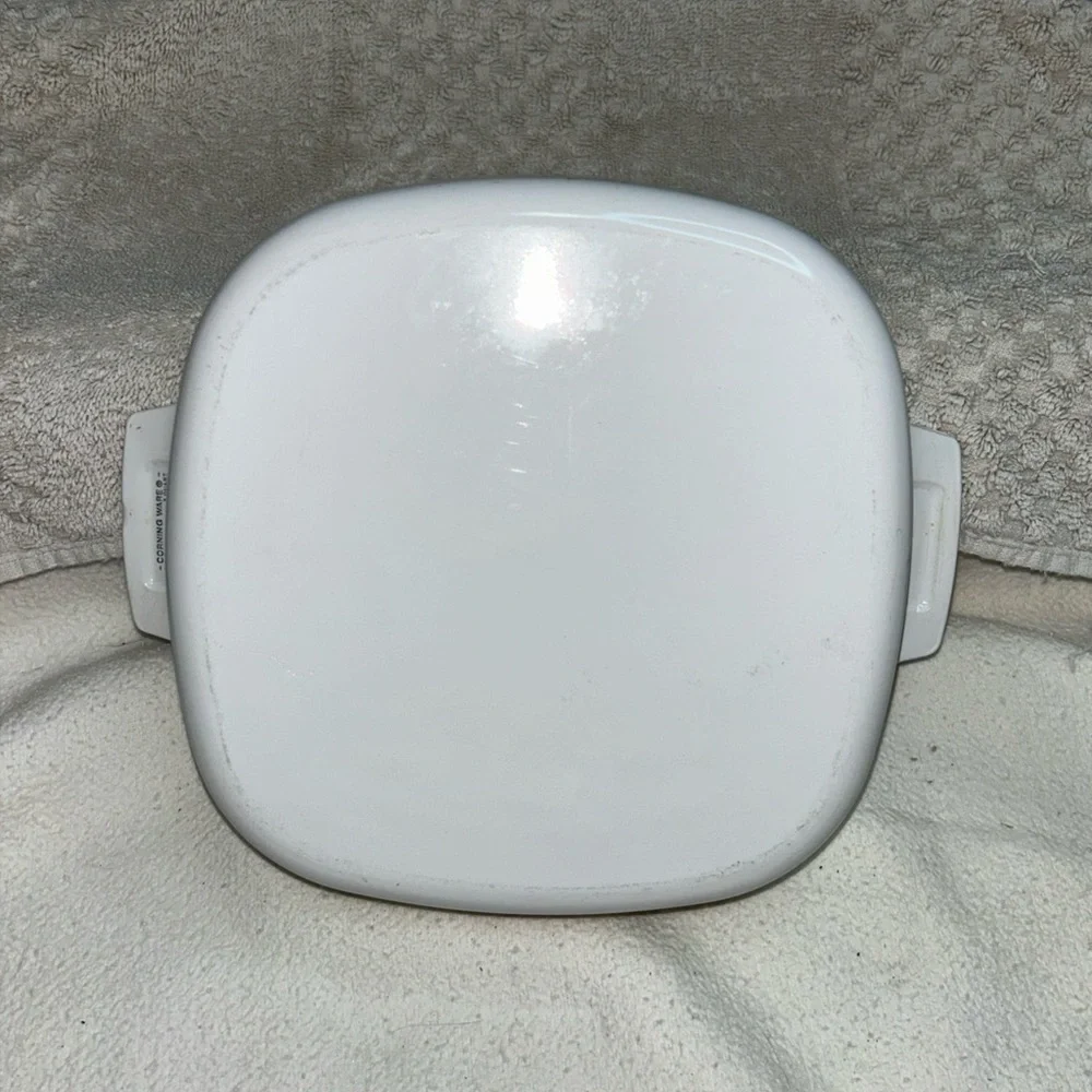 Corningware White Dish with Fruit and Floral‎ Pattern